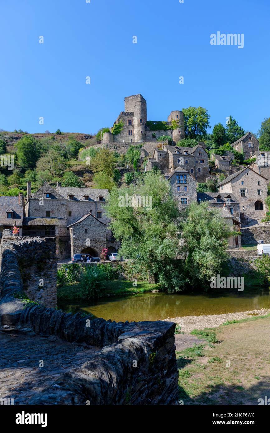 village de Belcastel (Aveyron). Village of Belcastel. Stock Photo