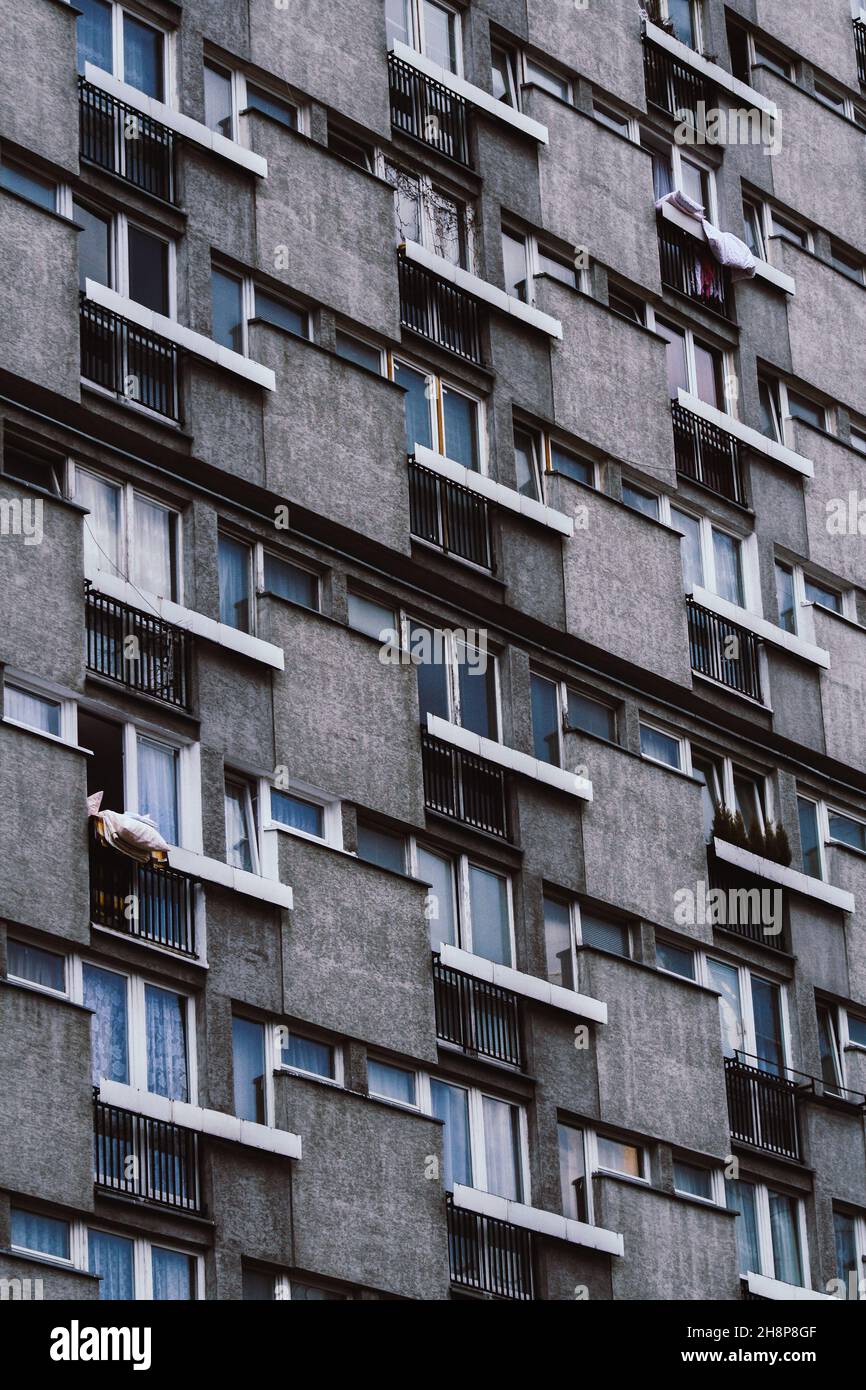 1970s block of flats hi-res stock photography and images - Alamy