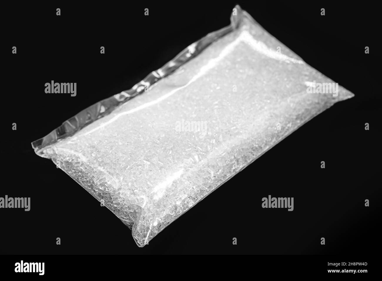 magnesium sulfate, crystalline chemical compound, small salt crystals