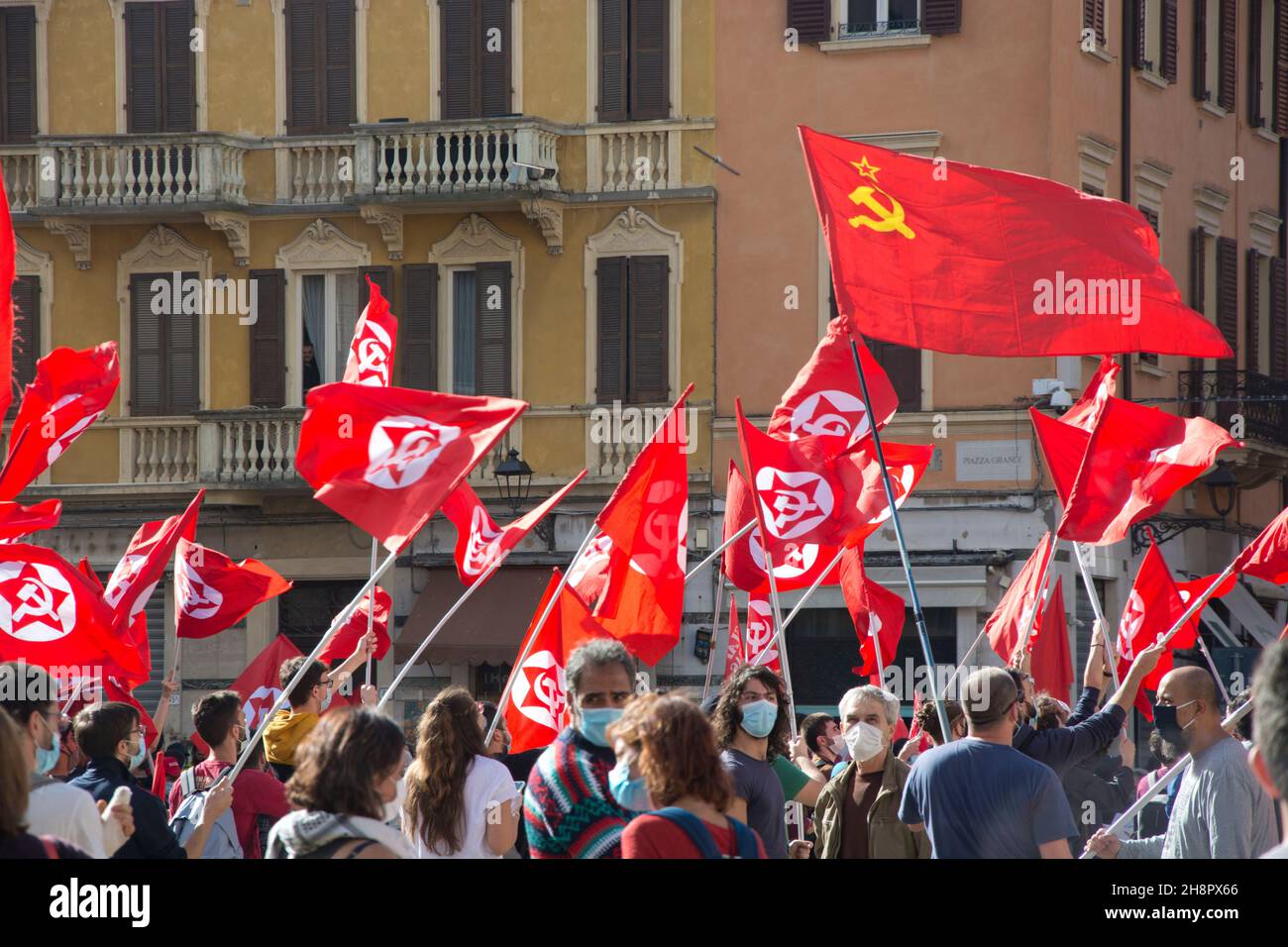 Kommunistische Kundgebung auf dem Kathedralenplatz in Modena Stock Photo