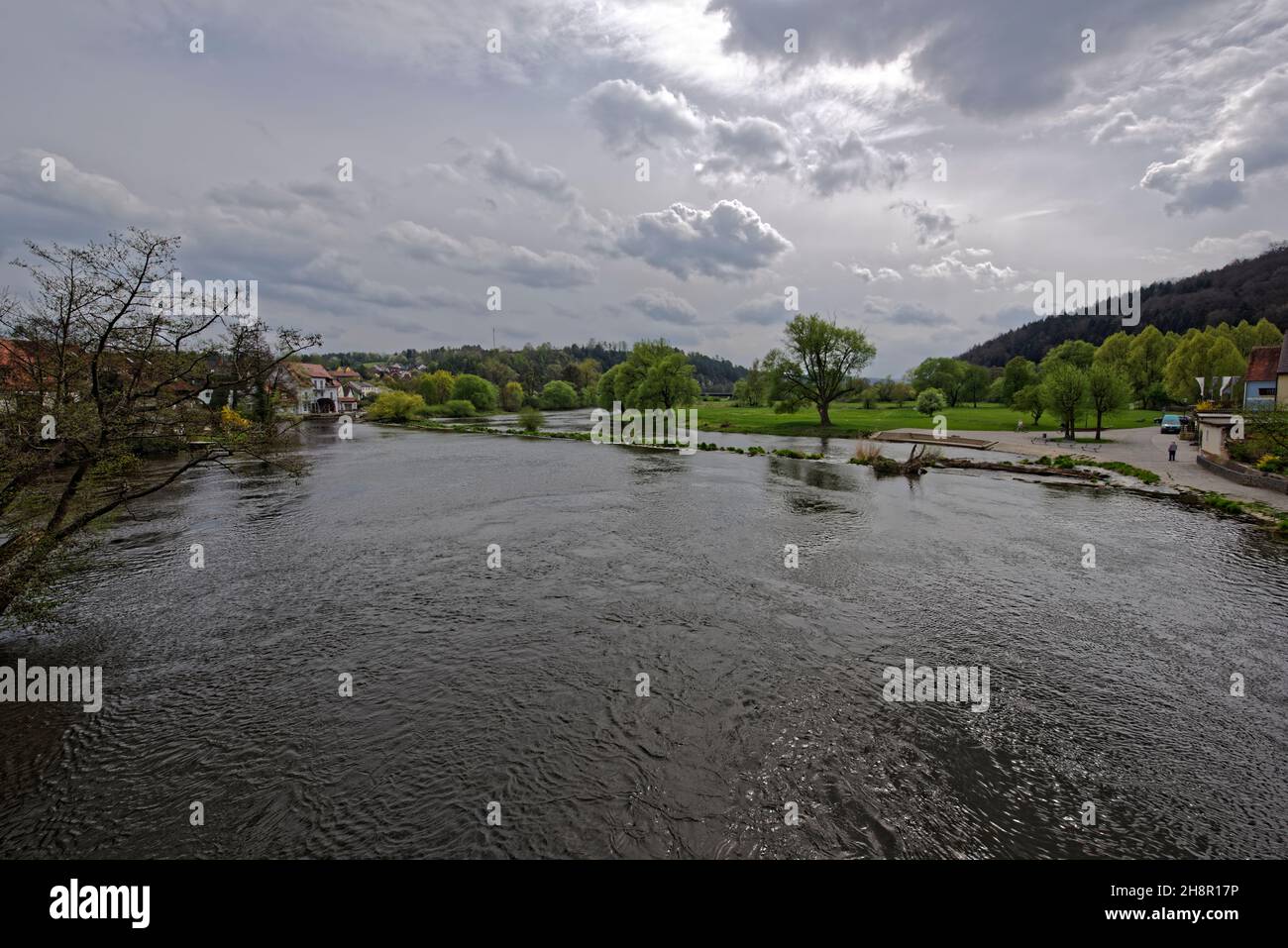 Die Naab ist ein linker und