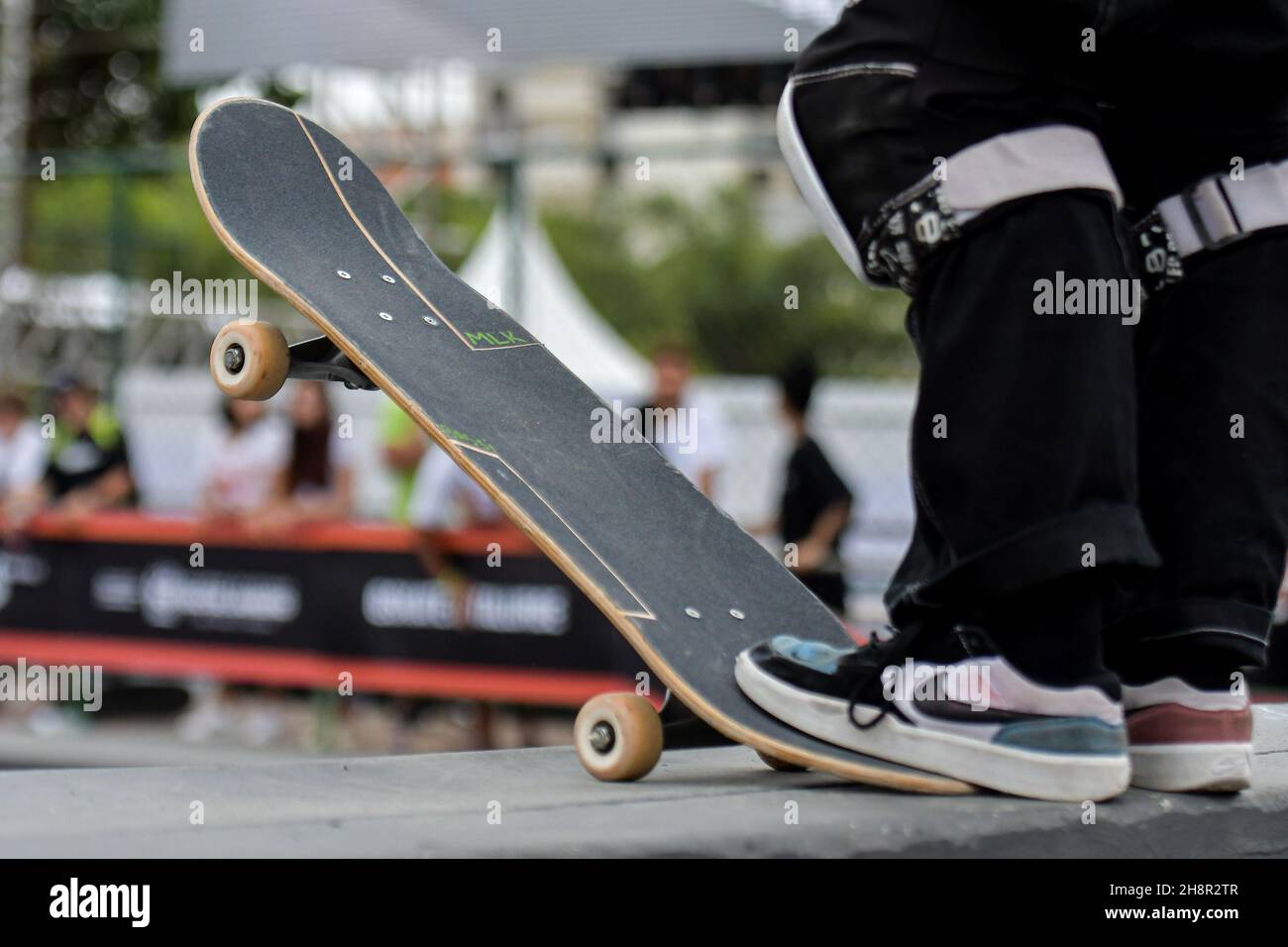Page 3 - Skateboarder Detail High Resolution Stock Photography and Images -  Alamy
