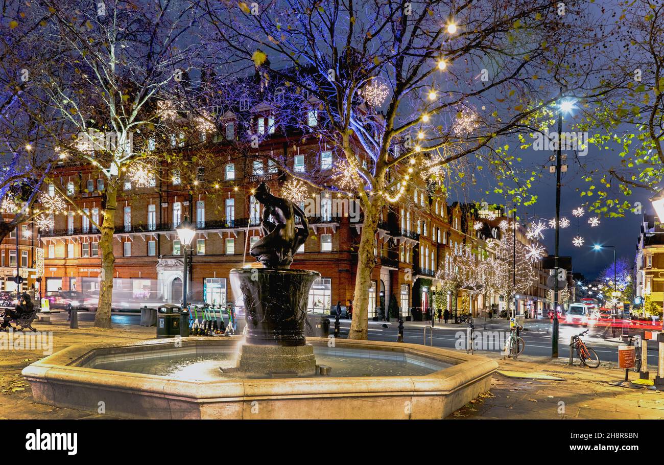 Sloane Square At Christmas Nightime London UK Stock Photo