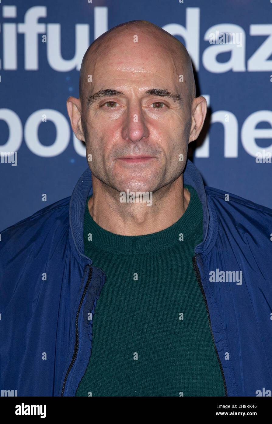 LONDON, ENGLAND - DECEMBER 1: Mark Strong attends the Opening Performance of The Curious Incident of the Dog in the Night-Time on December 1, 2021 in London, England. Photo by Gary Mitchell Credit: Gary Mitchell, GMP Media/Alamy Live News Stock Photo