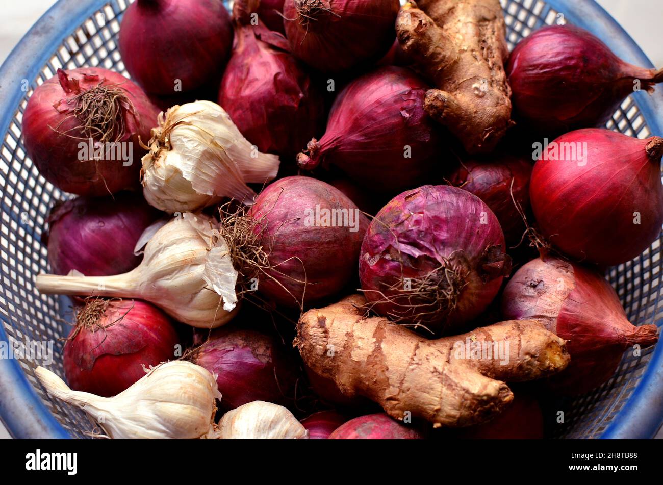 There is a variety of vegetables, potato, Pointed gourd, karela, onion, garlic, ginger, cauliflower, Cabbage Stock Photo