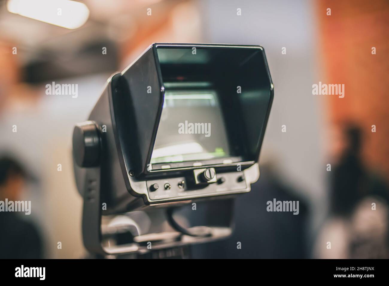Behind the scene. Film camera in film studio Stock Photo Alamy
