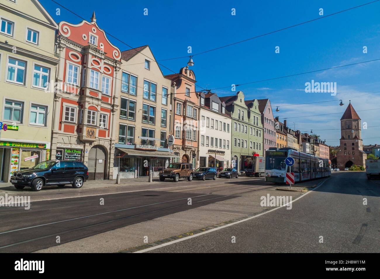 書 Augsburg Impressionen Augsburg, Germany. A walk in the city center. 4K - YouTube