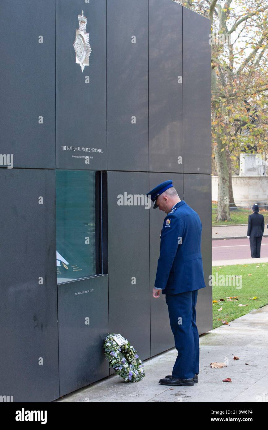 Australian Police Officer Stephen Jay attends the memorial of murdered Police Officer Matt Ratana in London on November 29th 2021 Stock Photo