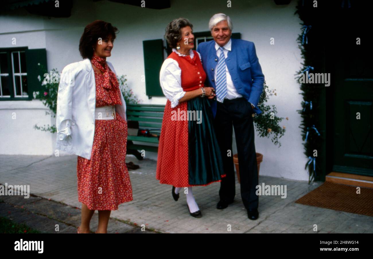Gunter Sachs zu Besuch in der Schweiz, um 1993. Gunter Sachs visiting Switzerland, around 1993. Stock Photo
