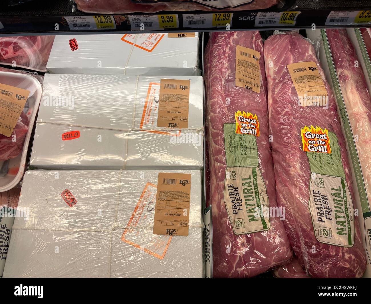 Hephzibah, Ga USA 12 02 21 KJs retail grocery store interior Stock