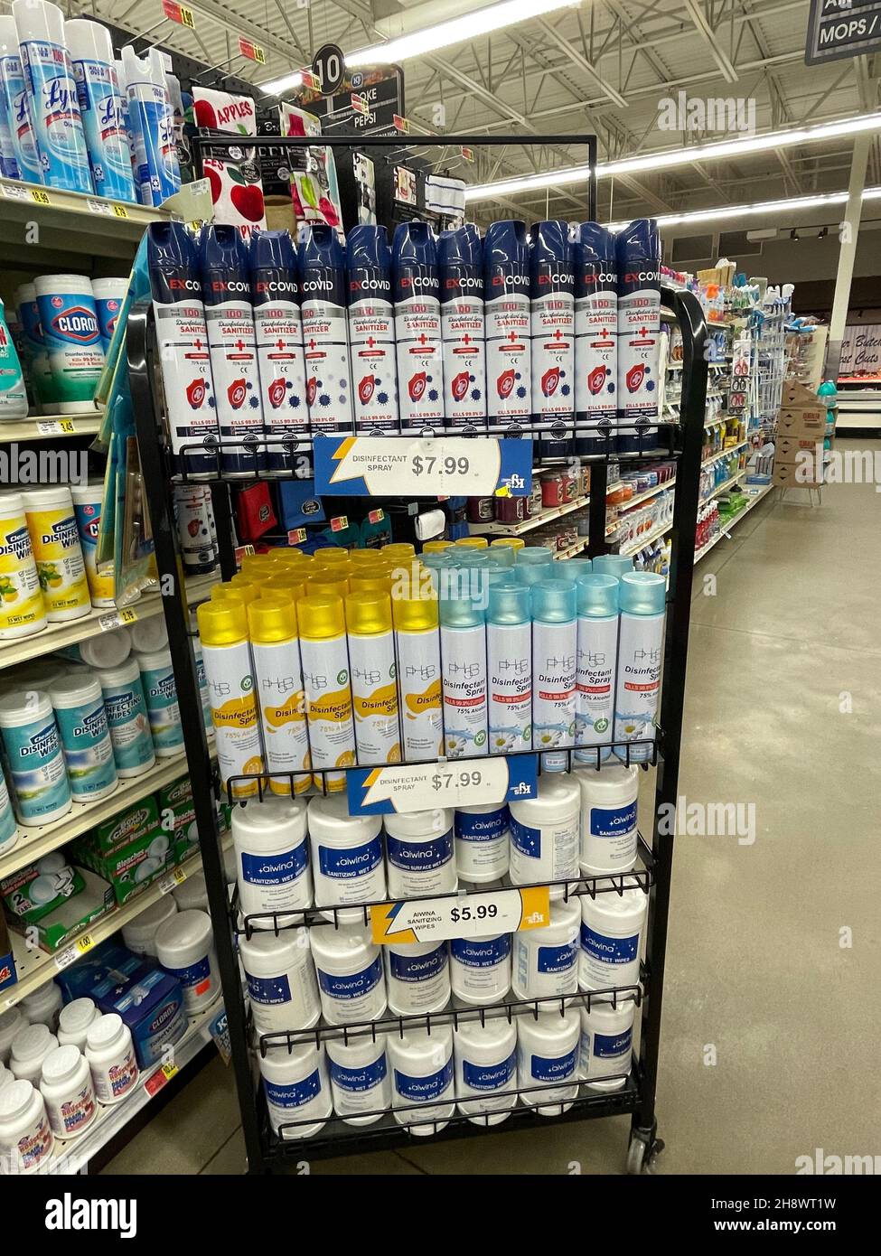 Hephzibah, Ga USA 12 02 21 KJs retail grocery store interior Stock