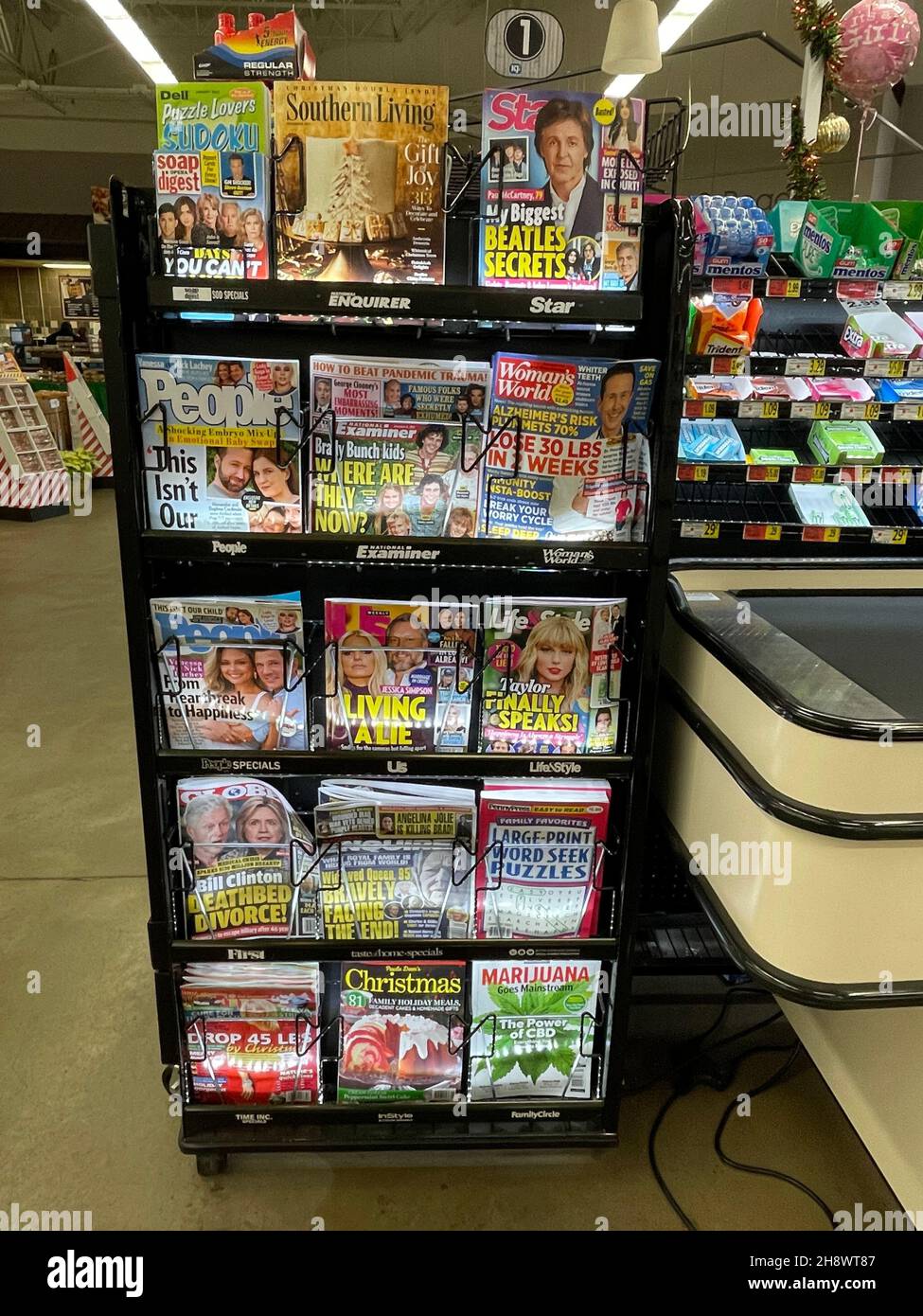 Hephzibah, Ga USA 12 02 21 KJs retail grocery store interior Stock