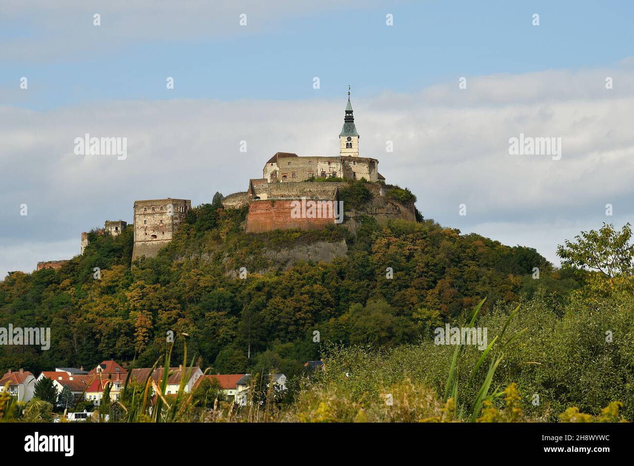 Austria, view of the castle Guessing in southern Burgenland Stock Photo