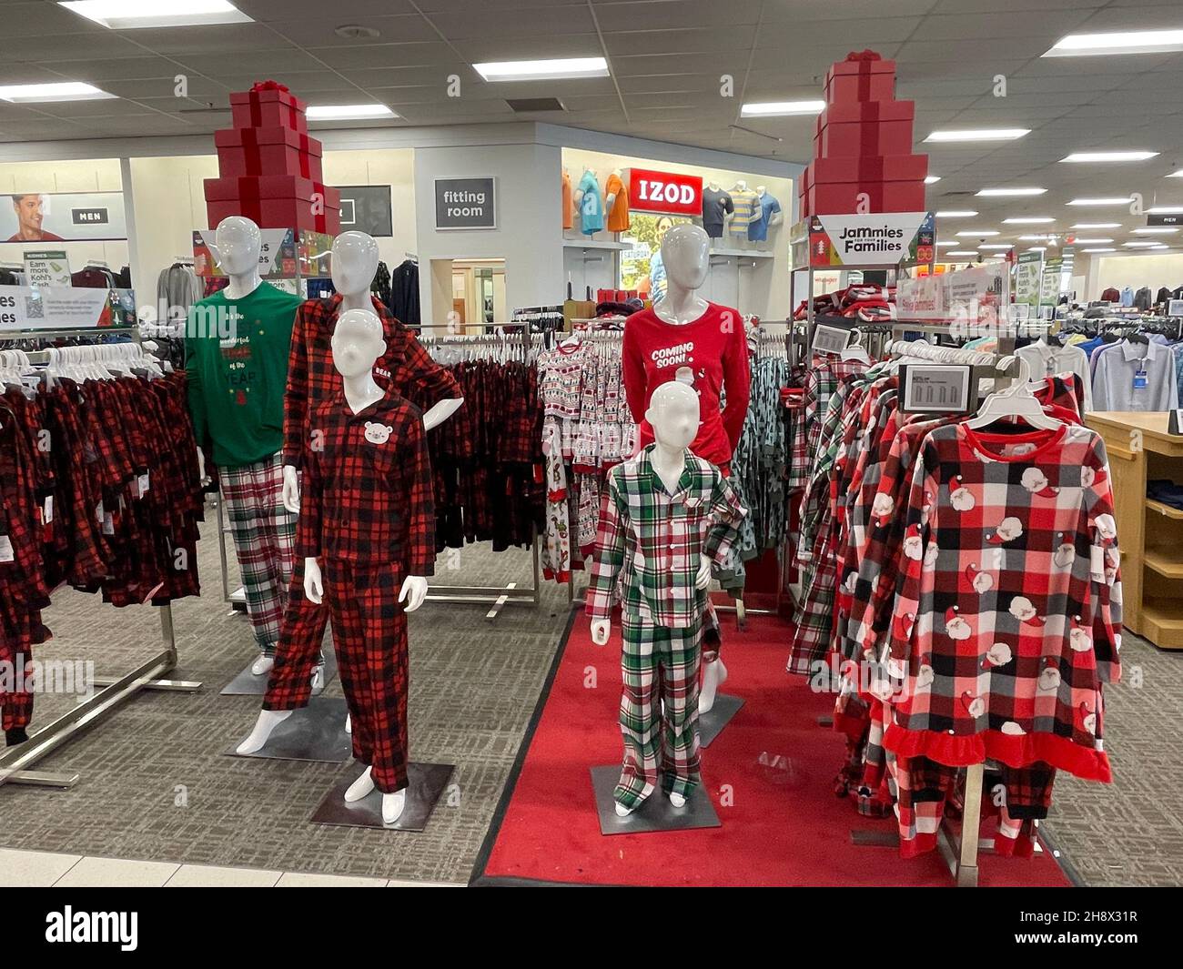 Kohls Store Interior Hi res Stock Photography And Images Alamy Kohls store interior hi res stock photography and images alamy