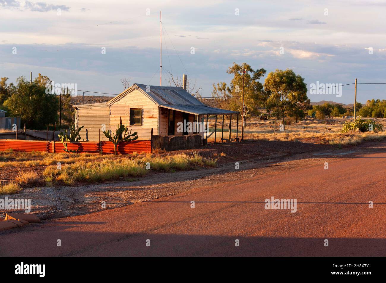 Corrugated iron houses of  the historical gold mining town Gwalia, Leonora,  Western Australia Stock Photo