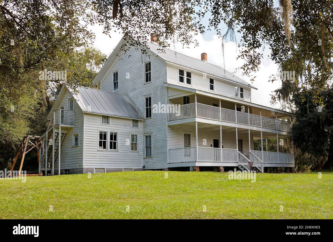 Louis P. Thursby house, 1872, 3 story, monument to central Florida's frontier days, white, large porches, constructed of pine, historic, National Regi Stock Photo