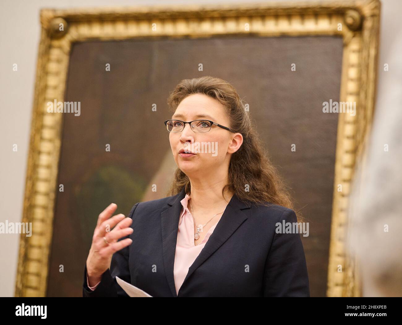 Berlin, Germany. 02nd Dec, 2021. Dagmar Hirschfelder, Director of the Gemäldegalerie der Staatlichen Museen zu Berlin, speaks during the press tour of the exhibition 'Anna Dorothea Therbusch. A Berlin Artist of the Age of Enlightenment' (3.12.-10.4.2022) in the Gemäldegalerie. Credit: Annette Riedl/dpa/Alamy Live News Stock Photo