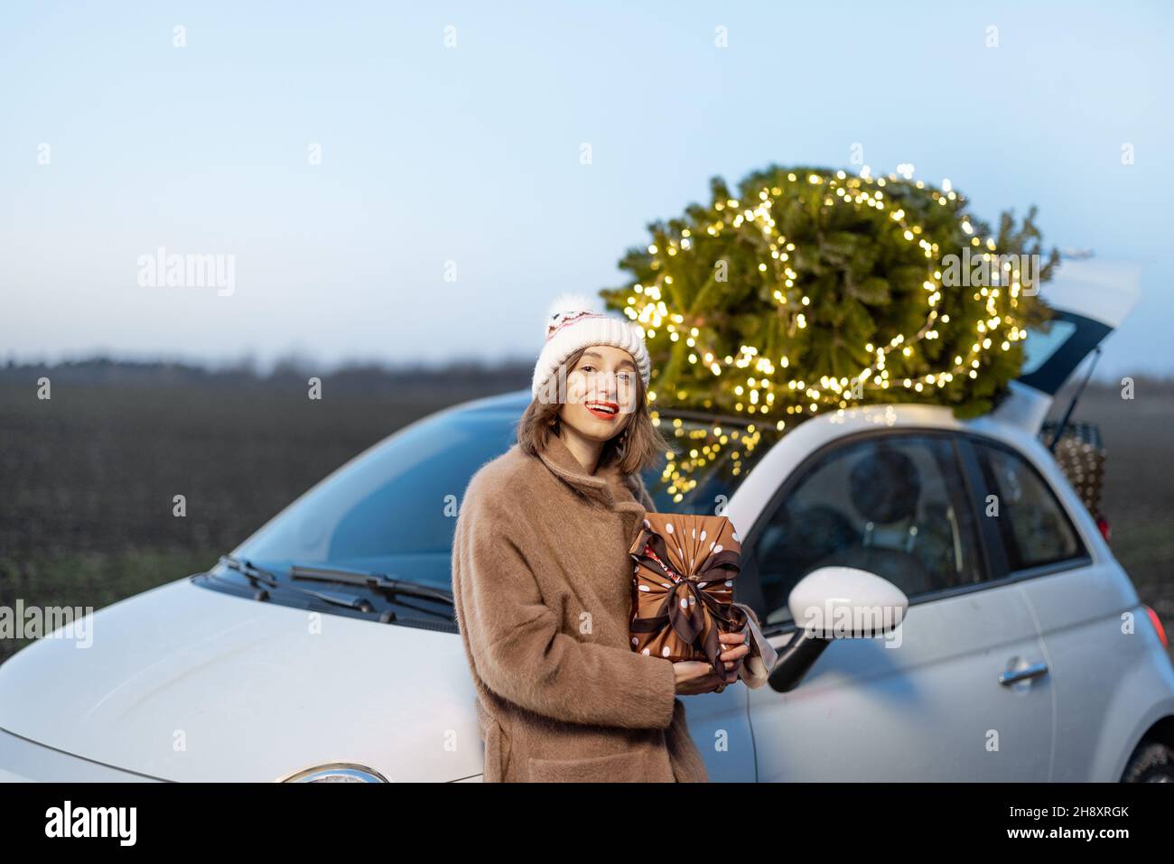 Happy christmas woman hi-res stock photography and images - Alamy