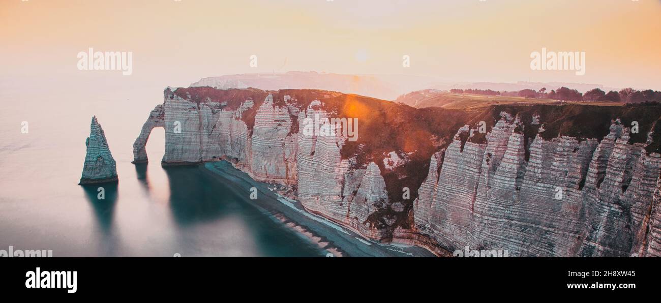 coastal landscape along the Falaise d'Aval the famous white cliffs of ...