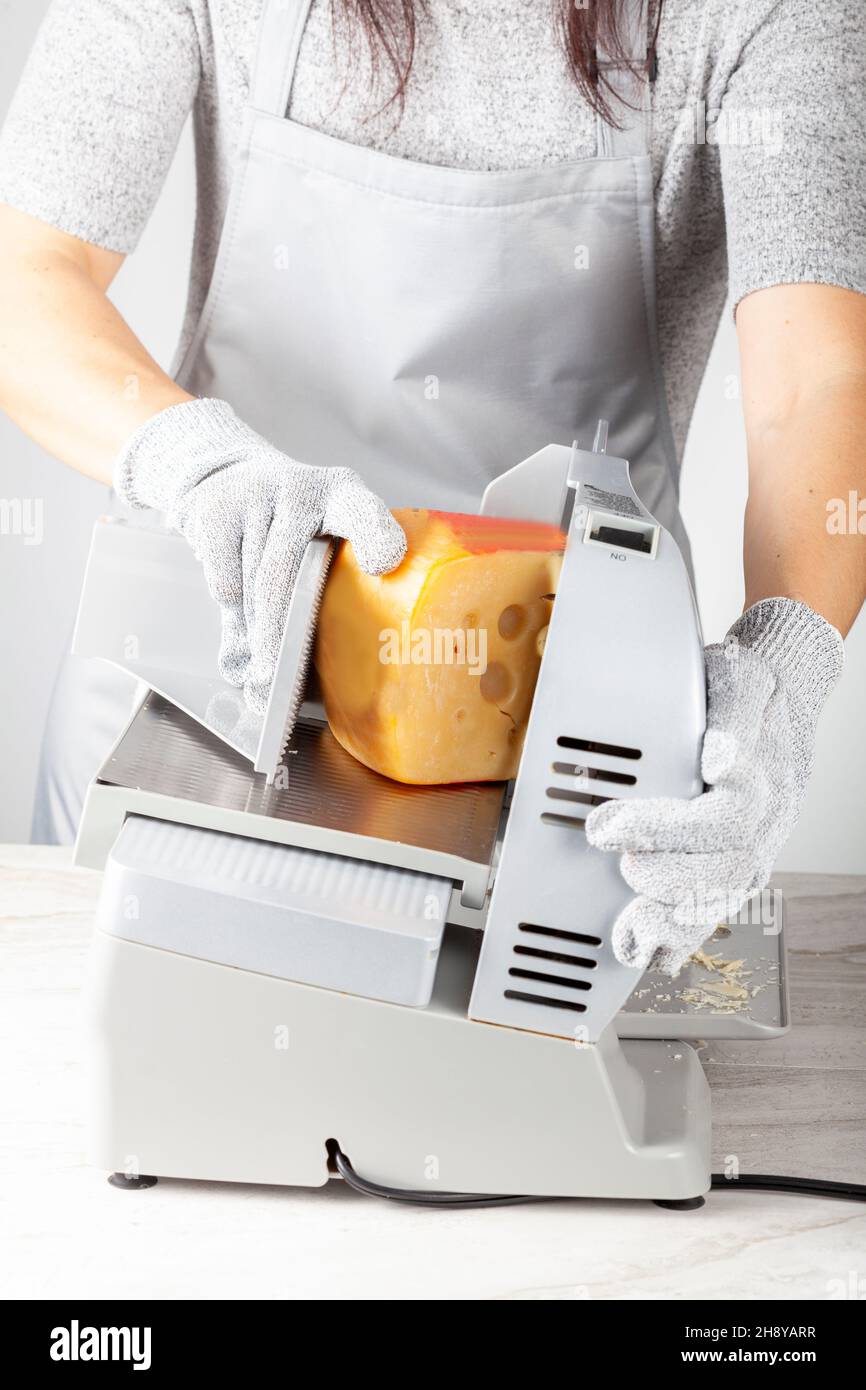 Bread slicing machine hi-res stock photography and images - Alamy