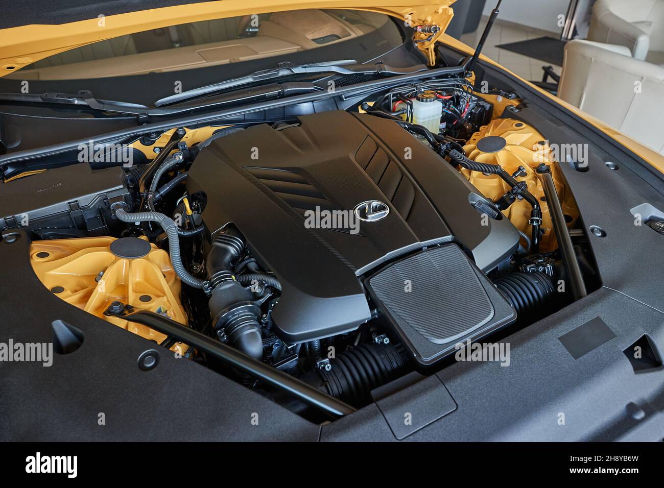 Car Engine Bay Lexus LC V8 Stock Photo Alamy