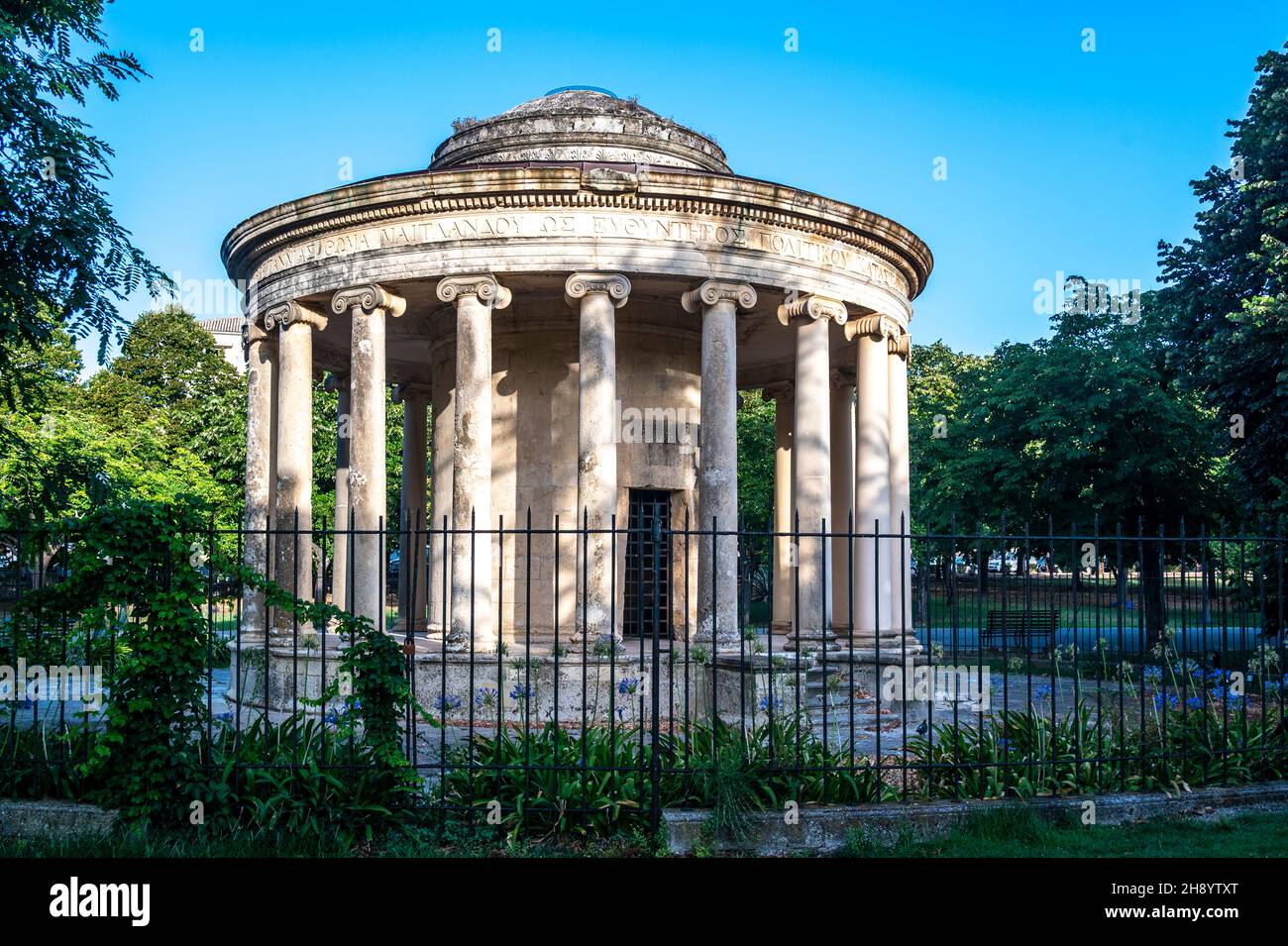 Maitland Monument in Spianada Square near Old Town Corfu Stock Photo