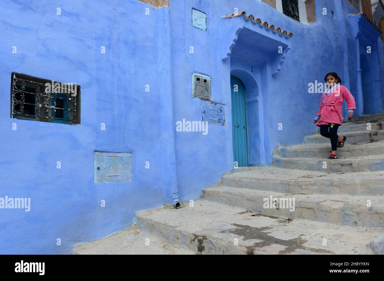 Traditionally blue painted houses in the medina of Chefchaouen in the Rif mountains in northern Morocco. Stock Photo