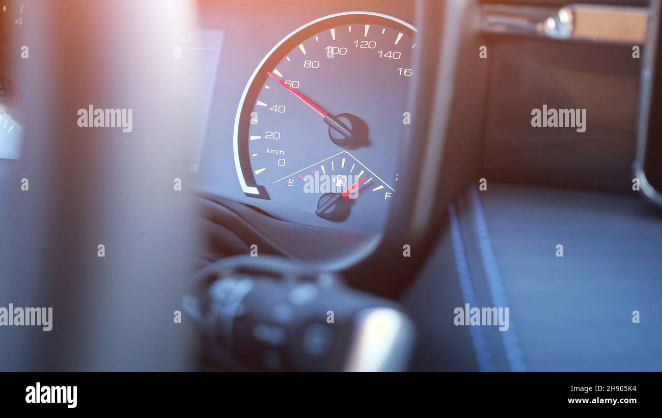Car fuel gauge arrow hires stock photography and images Alamy
