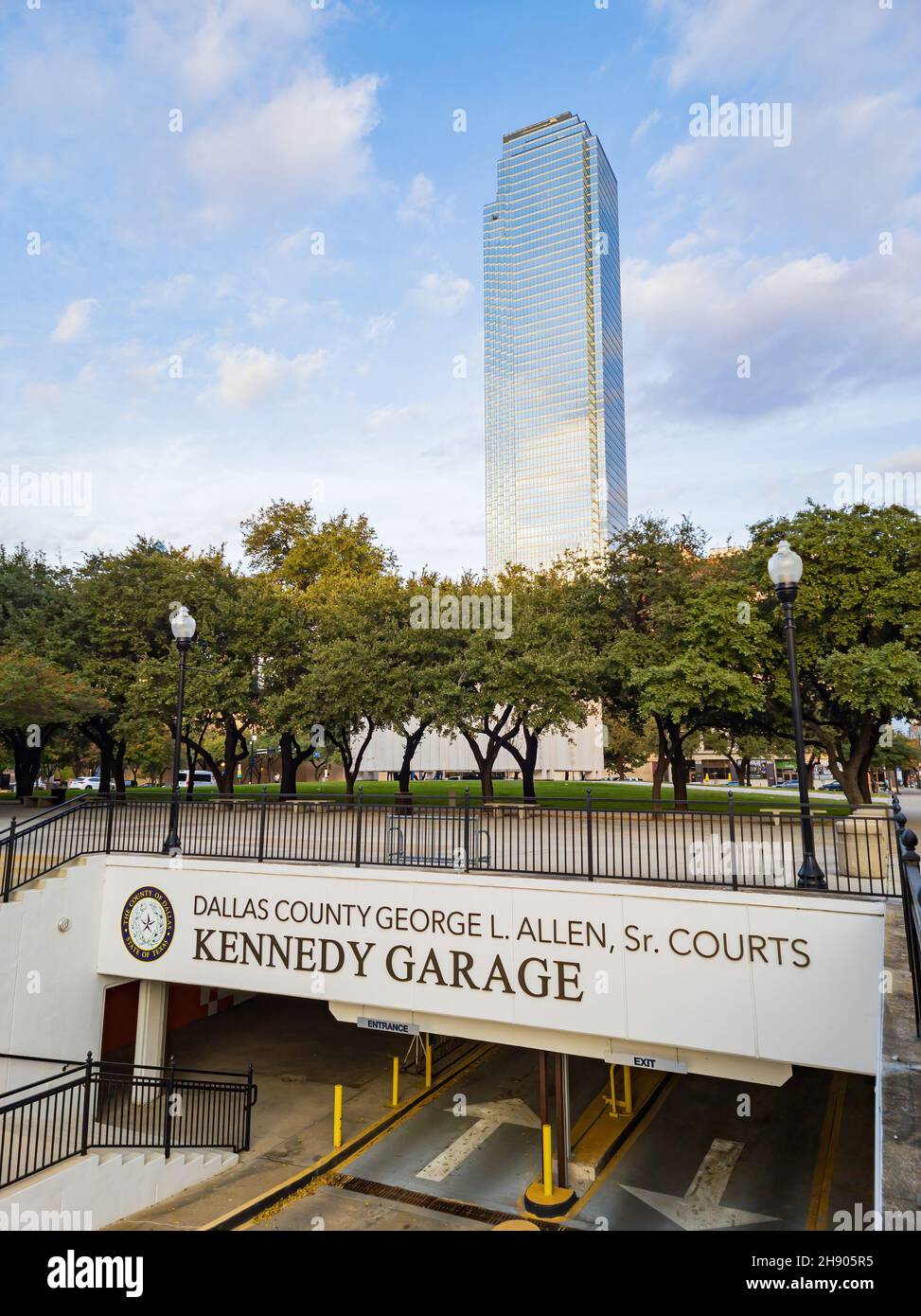 Kennedy garage hires stock photography and images Alamy