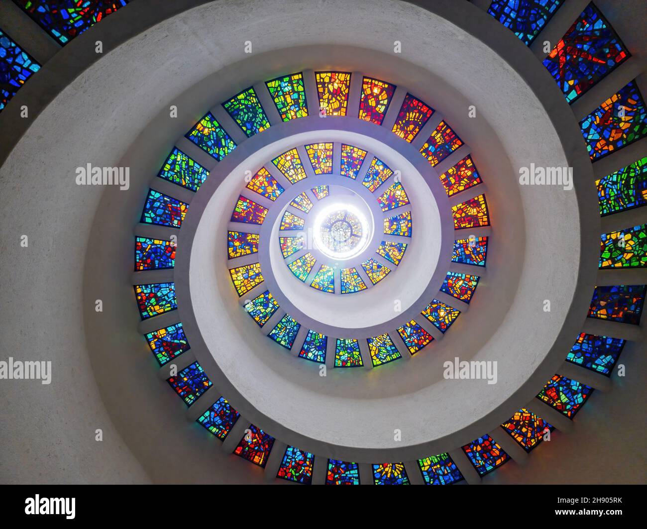 Dallas Colorful Windows Dallas, NOV 25 2021, Looking up the colorful window of the chapel in ...