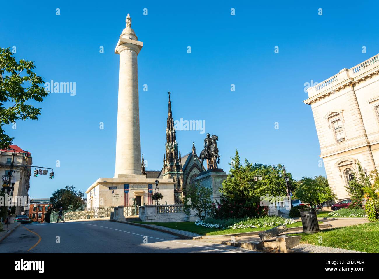 Baltimore, Maryland, United States of America – September 6, 2016. Washington Place in Baltimore, MD, with the Washington Monument, Marquis de Lafayet Stock Photo