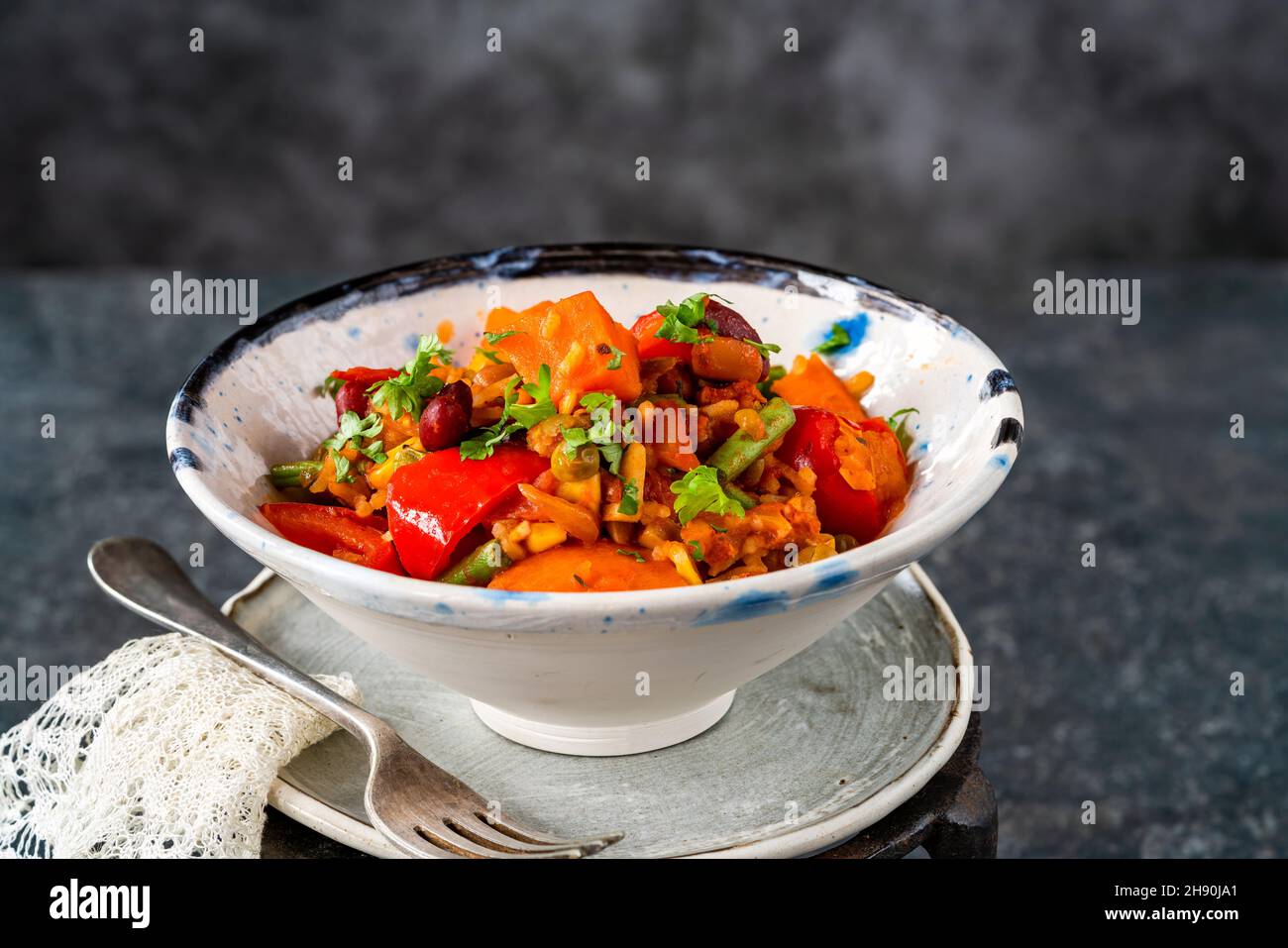 Smoky vegan vegetable jambalaya Stock Photo Alamy