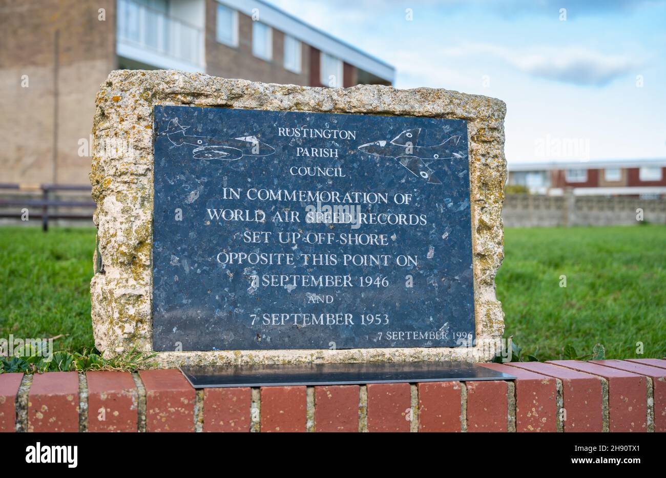 Commemorating plaque from 1996 in commemoration of 2 world air speed records in 1946 & 1953 by the seafront in Rustington, West Sussex, England, UK. Stock Photo