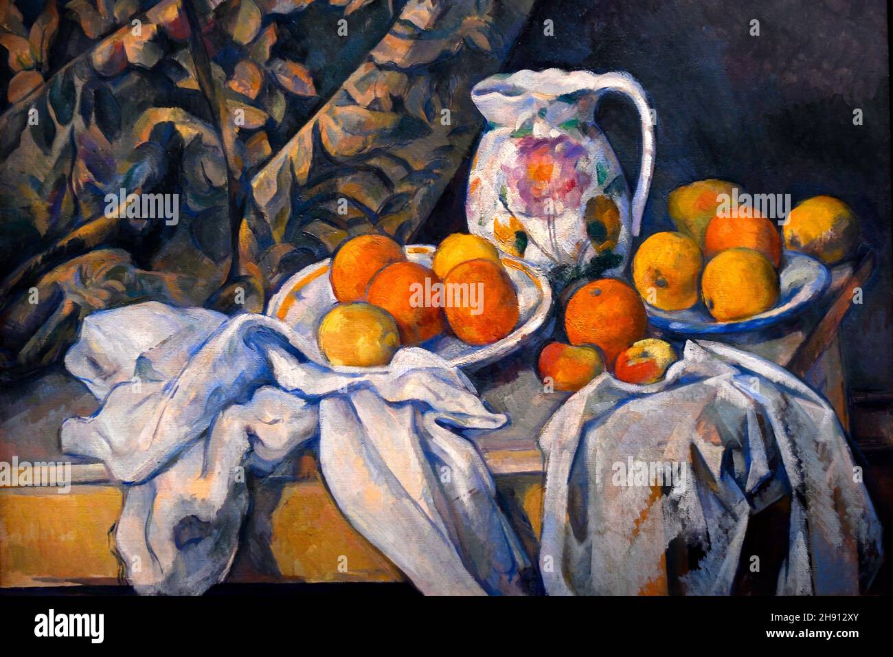 Still Life with a Curtain, 1892-1894, Paul Cézanne, Ermitage museum, St Petersbourg, Russia, on display at the exhibition Icons of Modern Art. Stock Photo
