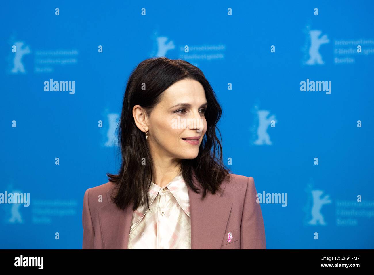 Juliette binoche who you think i am hi-res stock photography and images