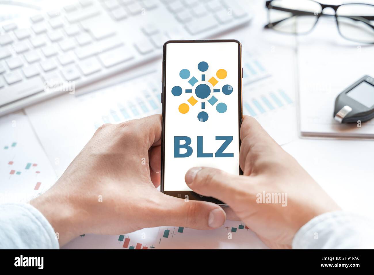 Logo of Bluzelle coin in tablet. Cryptocurrency BLZ token. Trading  blockchain platform to buy,sell on decentralized exchange DEX,DEFI. Digital  money.B Stock Photo - Alamy