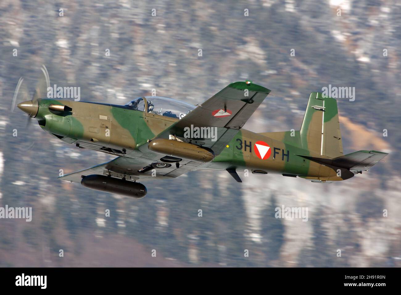 Pilatus pc 7 training aircraft hi-res stock photography and images - Alamy