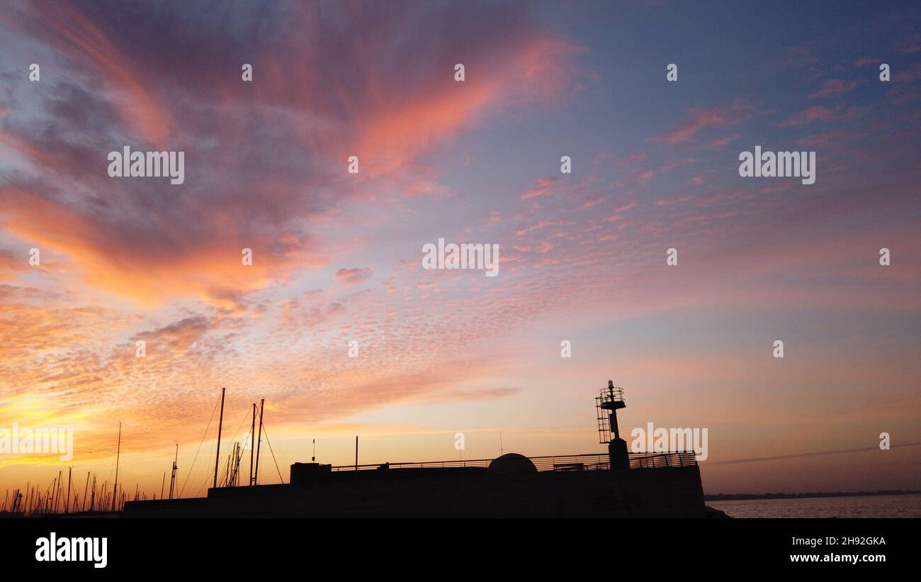 Beautiful images of the sky during its seasons, winter, spring, summer ...