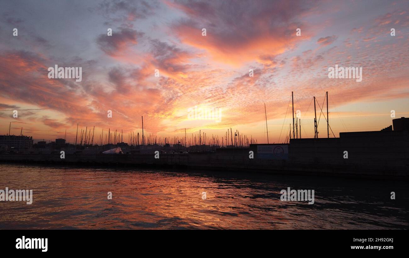 Beautiful images of the sky during its seasons, winter, spring, summer ...