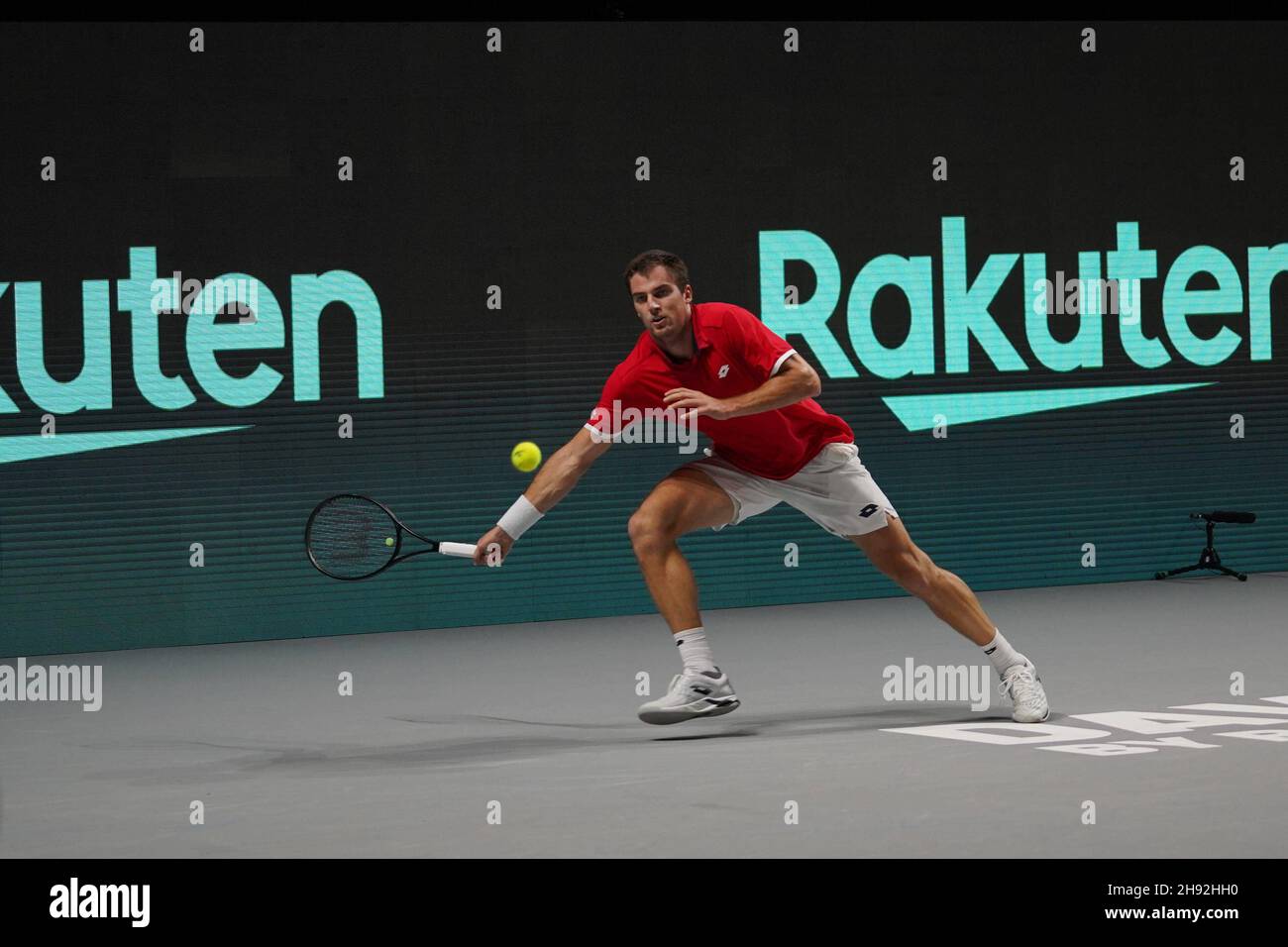 Madrid, Spain. 03rd Dec, 2021. Davis Cup Finals tennis match between Serbia an Croacia.Tennis match Borna Gojo vs Filip Krajinovic at Madrid Arena. December 03, 2021 Partido de tenis de la fase de grupos de Copa Davis Finals entre España y Rusia. Partido de tenis Borna Gojo vs Filip Krajinovic en Madrid Arena. 3 de Diciembre de 2021 797/David Sierra/Cordon Press Credit: CORDON PRESS/Alamy Live News Stock Photo