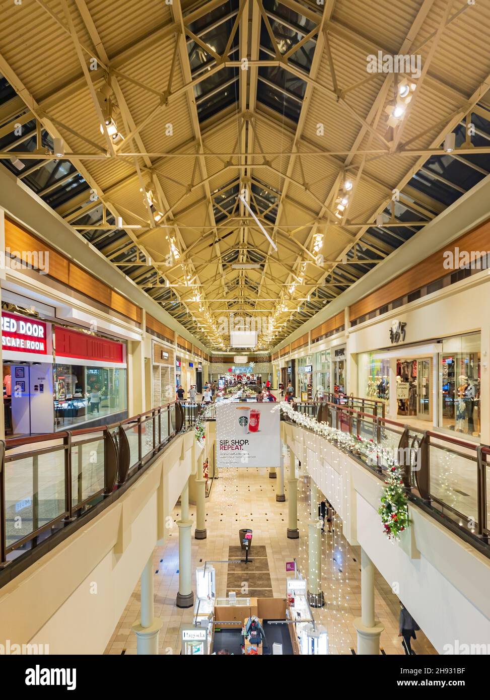 Penn square mall finish line sale