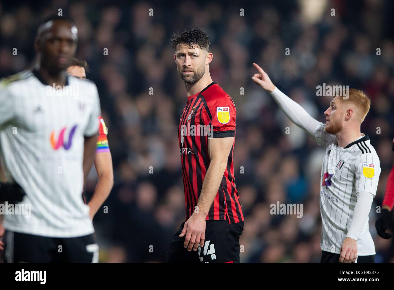 London, UK. 03rd Dec, 2021. Gary Cahill of Bournemouth during the EFL Sky Bet Championship match between Fulham and Bournemouth at Craven Cottage, London, England on 3 December 2021. Photo by Salvio Calabrese. Editorial use only, license required for commercial use. No use in betting, games or a single club/league/player publications. Credit: UK Sports Pics Ltd/Alamy Live News Stock Photo