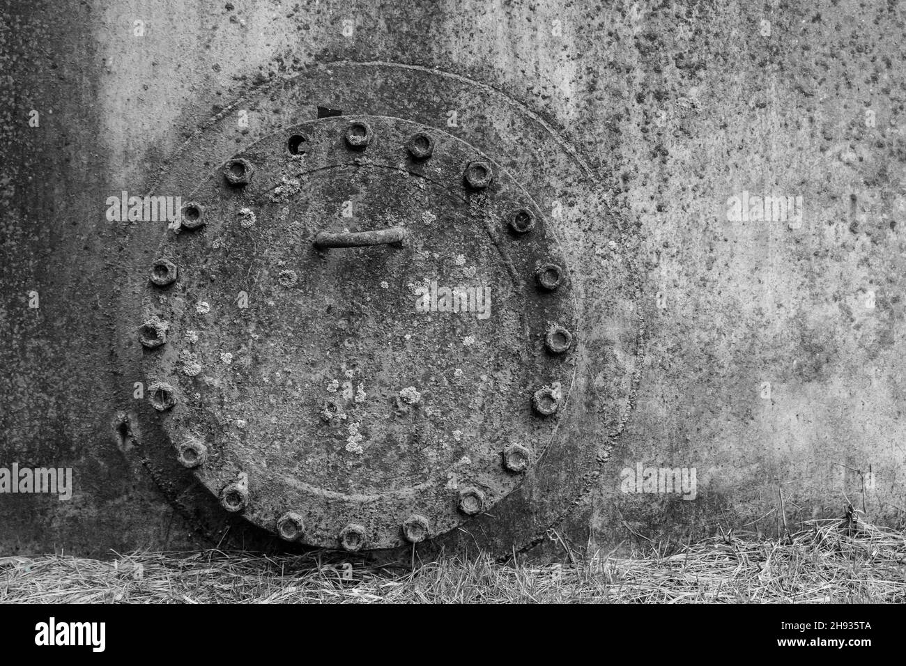 Old dirty fuel hatch for cleaning from liquid chemical waste and oil of