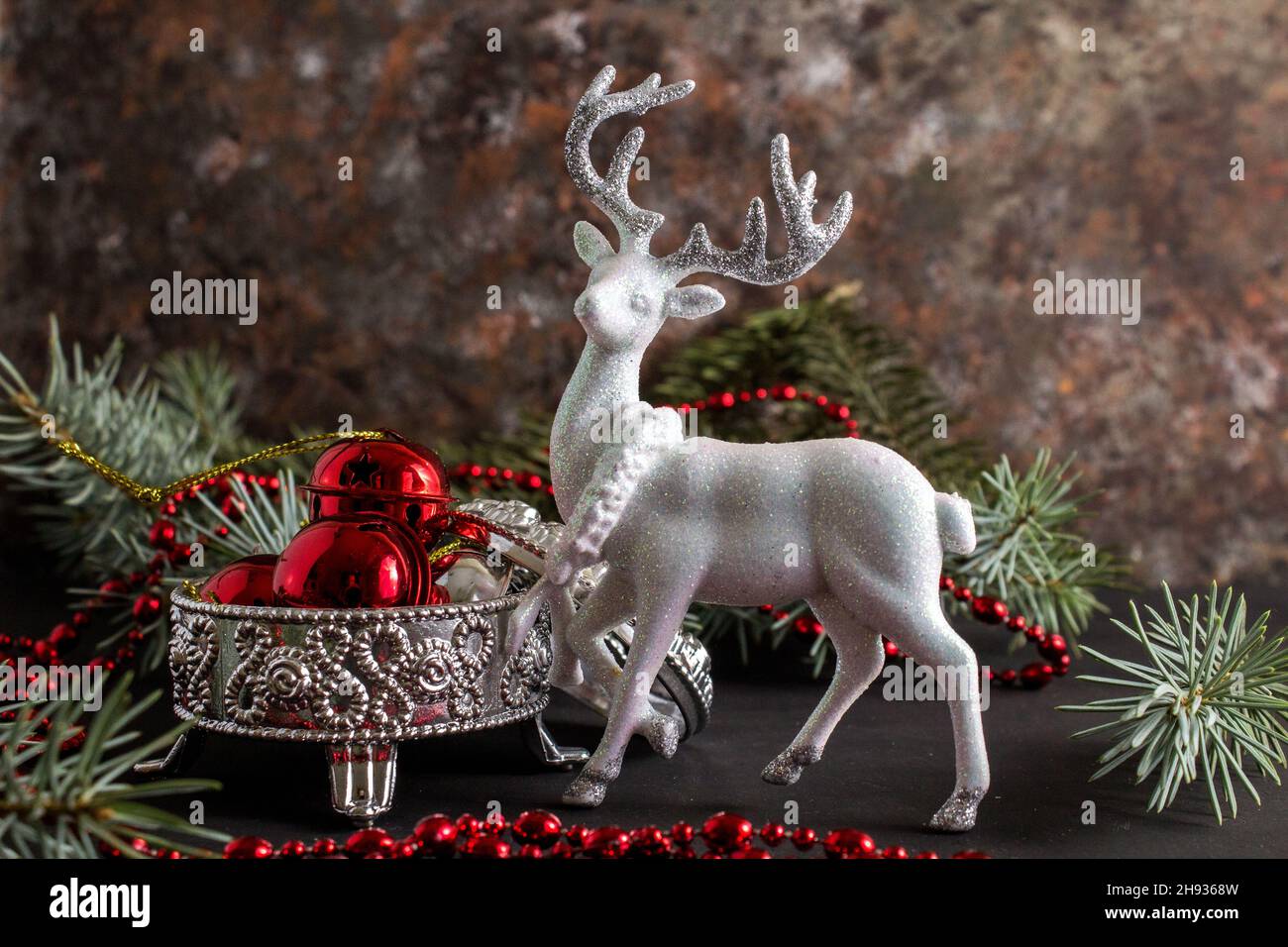 20 RUSTIC PLAIN WOODEN SHAPES CHRISTMAS SCENE Reindeer Elk FESTIVE HANGING DECOR 