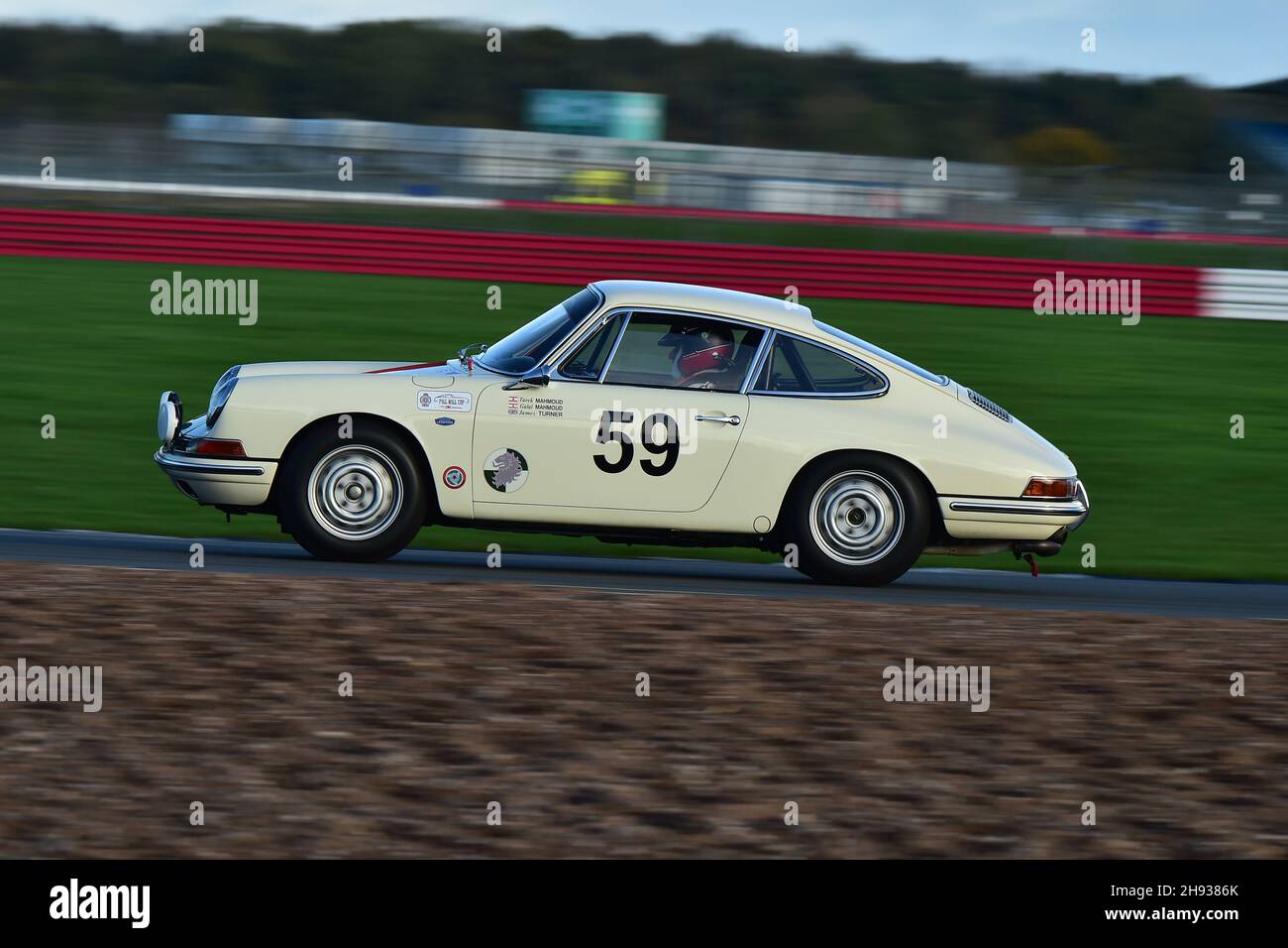 Tarek Mahmoud Galal Mahmoud James Turner Porsche 901 Royal