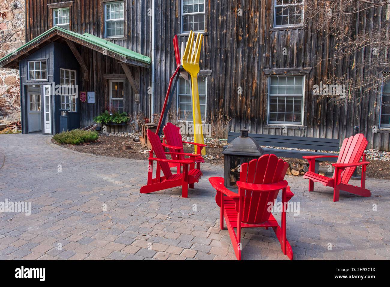 Wakefield Mills waterfalls resort and restaurant Wakefield Quebec