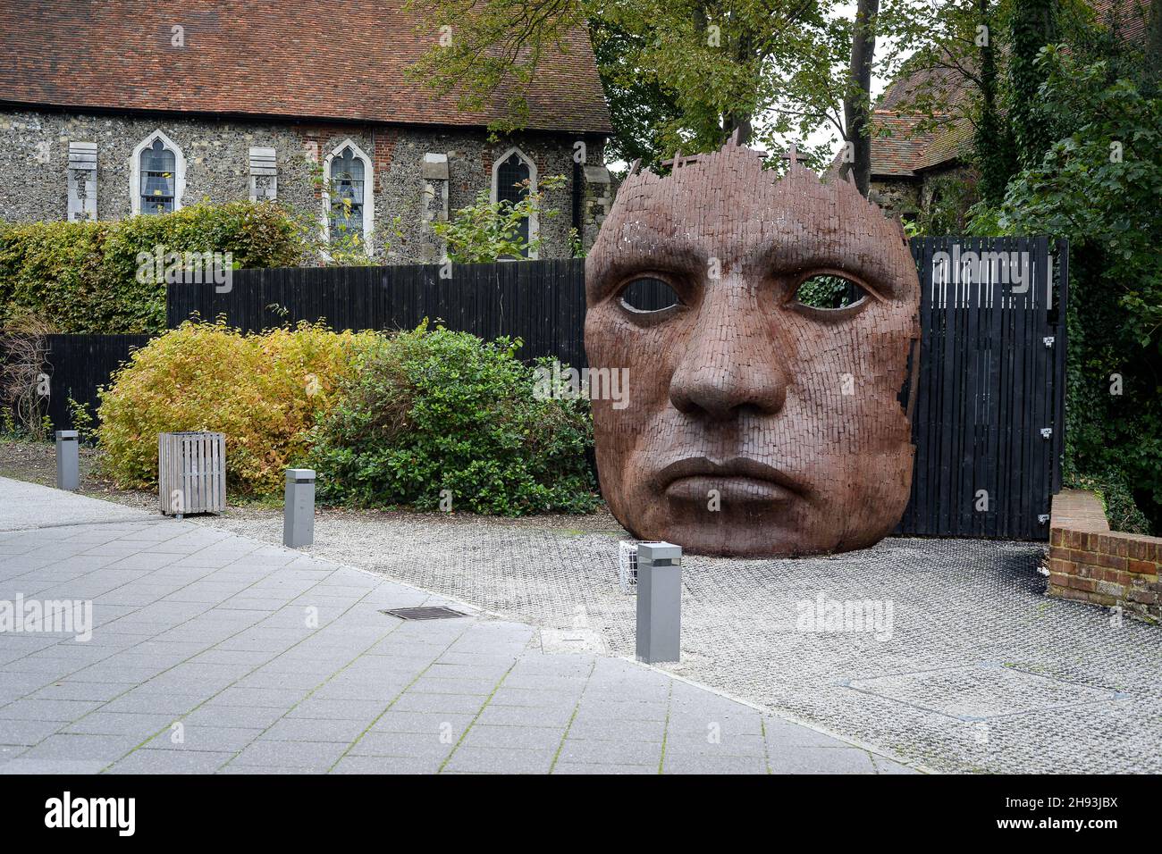 Bulkhead, iron sculpture by Rick Kirby, opposite Marlowe Theatre in Canterbury, Kent, England. Stock Photo