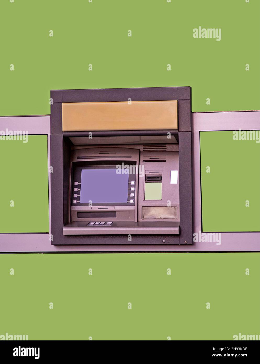 Modern cashpoint machine on the street in city Stock Photo - Alamy