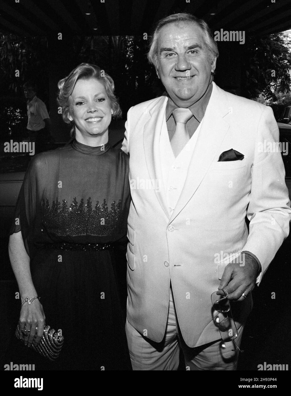 Ed McMahon and wife Victoria at the wedding reception for producer Al ...