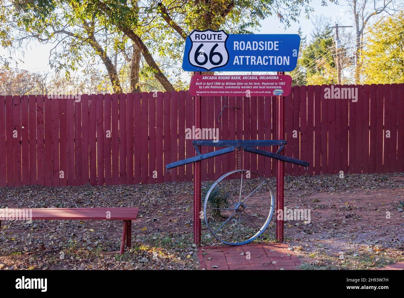 Oklahoma, NOV 15, 2021 - Sign of the Arcadia Round Barn Stock Photo